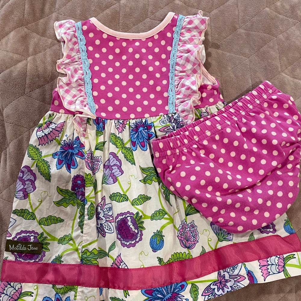Matilda Jane baby dress size 6-12 months with matching bloomers